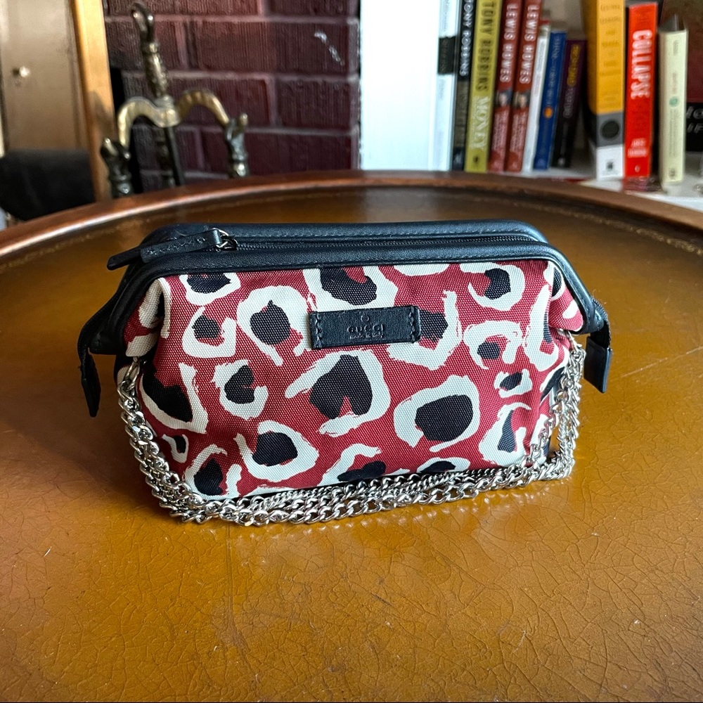 Gucci Pouch - image 1